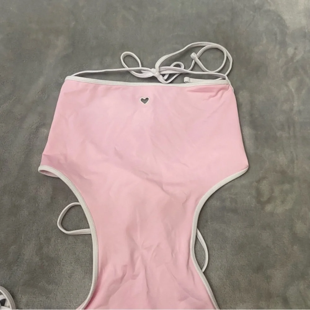 New! Frankie’s bikinis Amalia one piece monokini pink heart 1099